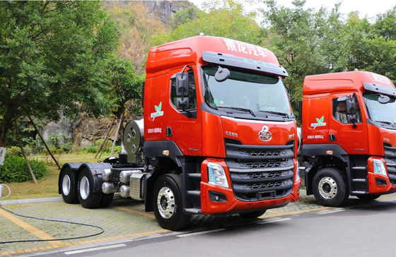 Dongfeng Chenglong 6*4 de 40 toneladas Tipper Dump Truck 375HP CH4250LNG