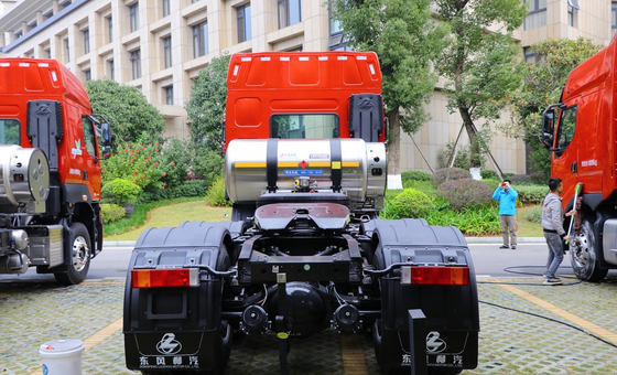 Dongfeng Chenglong 6*4 de 40 toneladas Tipper Dump Truck 375HP CH4250LNG