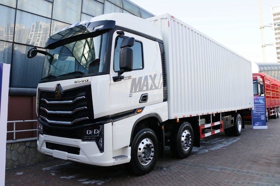 9,6 de Sinotruk HOWO da carga medidores de caminhão max 330HP 6X2 da caixa