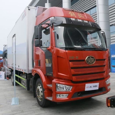 FAW Jiefang J6L refrigerou Tipper Dump Truck 240hp 4X2 6.8m