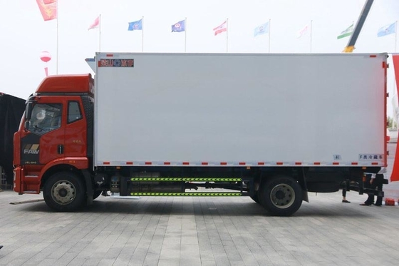 FAW Jiefang J6L refrigerou Tipper Dump Truck 240hp 4X2 6.8m