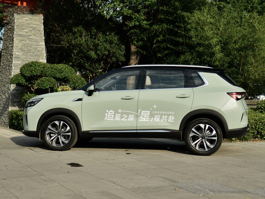 Carros de SUV do estojo compacto da gasolina SAIC-GM-Wuling com CVT 1.5T 108kw