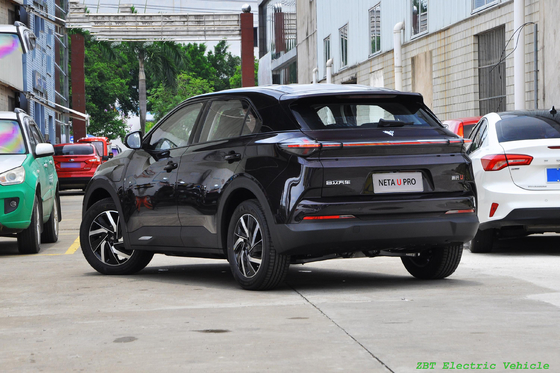 Veículos de passageiro elétricos puros de Neta U pro auto com teto-solar Openable 50-70kWh