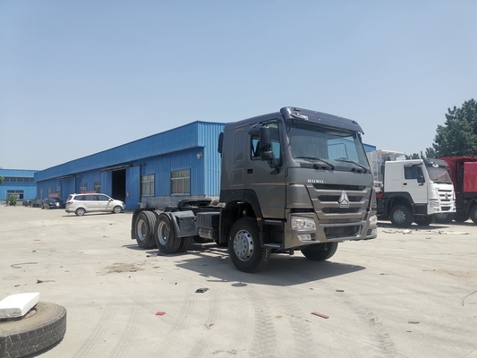 385 cavalos-força Sinotruk Howo 6x4 usaram os caminhões resistentes 6x4 ZZ4257N3247C1
