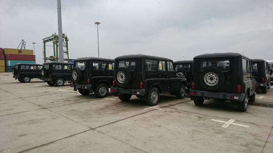 5 movimentação UAZ Hunter Used Motor Vehicle 2.7L 128HP da roda do manual 4 da velocidade