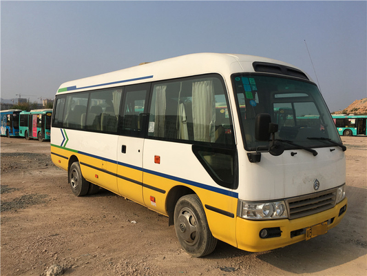 Os assentos de 69 km/h 19 usaram a pousa-copos Dragon City Bus dourado XML6700J18C