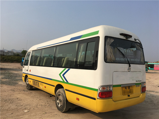 Os assentos de 69 km/h 19 usaram a pousa-copos Dragon City Bus dourado XML6700J18C