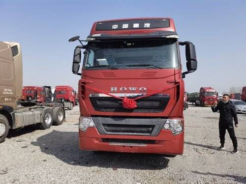 12 Euro 5 de Sinotruk Howo 6x4 Tipper Truck T7H da cabeça do trator de AMT