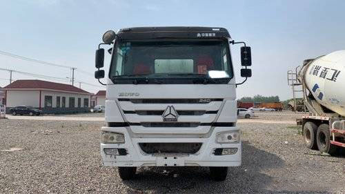 o misturador concreto de 14m3 Sinotruk usou o Euro resistente dos caminhões 4 340HP