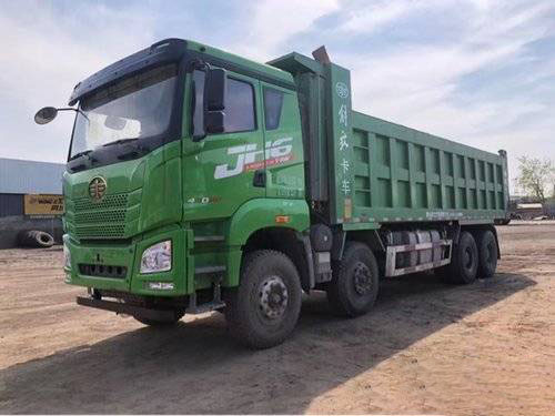 12 pneus Faw usaram a velocidade resistente 8*4 manual 430HP dos caminhões 12