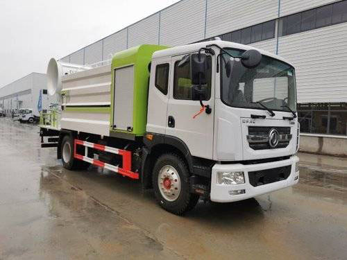 Dongfeng Duolika D9 usou o caminhão de tanque da água