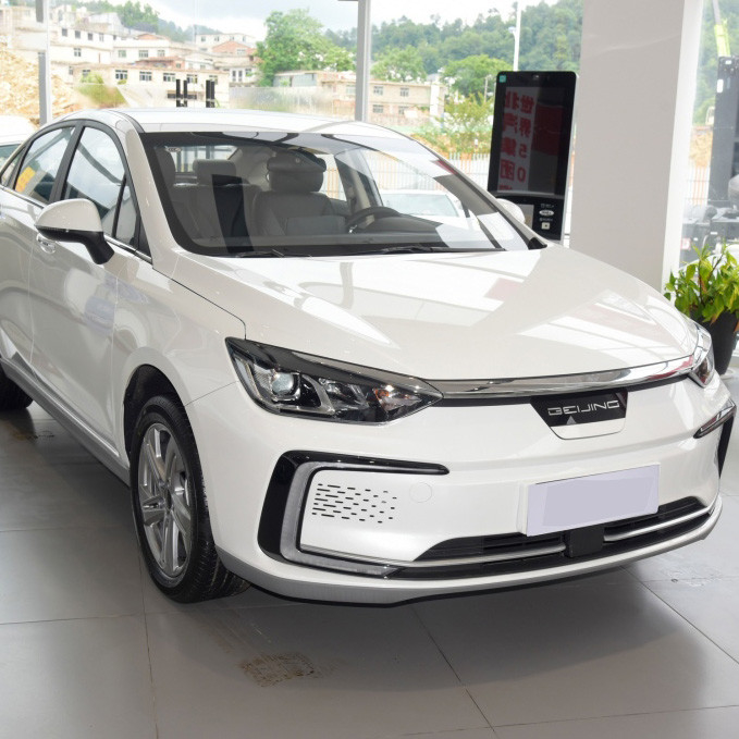 Veículos de passageiro de BAIC EU5 auto no carro luxuoso do sedan da versão do poder superior de 8 velocidades
