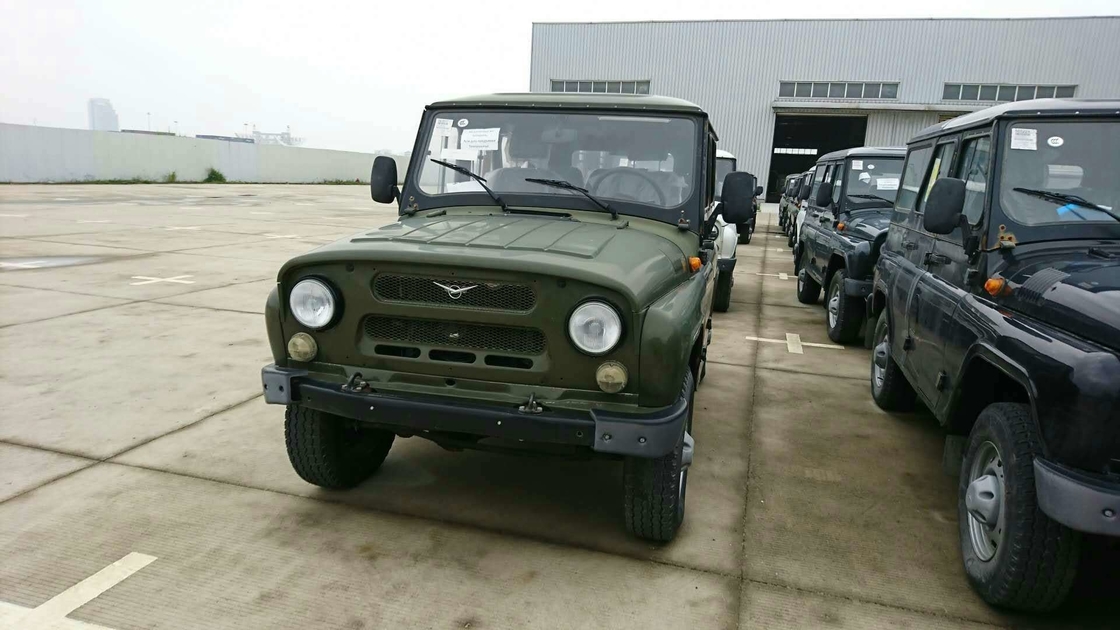 5 movimentação UAZ Hunter Used Motor Vehicle 2.7L 128HP da roda do manual 4 da velocidade